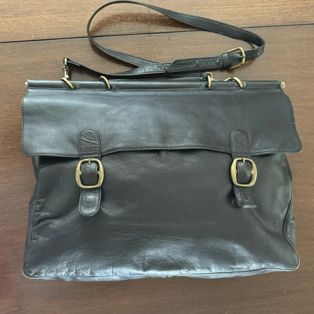 Noble Leather Briefcase Messenger Bag
